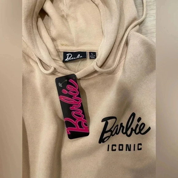 Mattel Brand Iconic Barbie Car Unisex Pullover Drawstring Hoodie Pocket Lg NWT - Picture 8 of 12